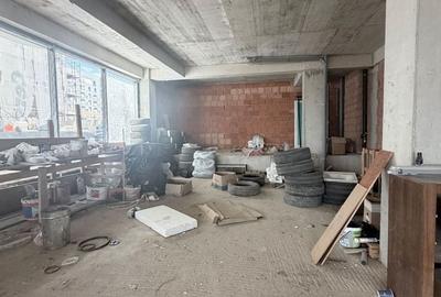 Spațiu comercial, de 683 mp, în Central - 5