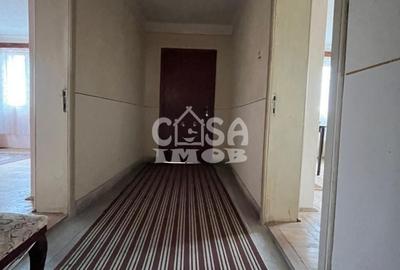 Casă cu 4 camere decomandat în Sud - 9
