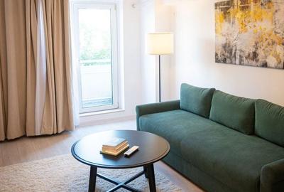 Apartament cu 3 camere semidecomandat, mobilat în 13 Septembrie - 2