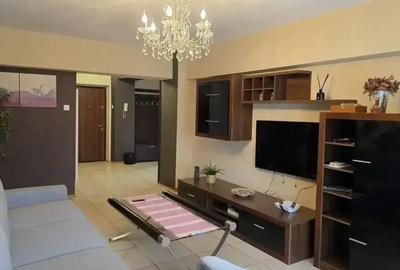 Apartament cu 2 camere decomandat, mobilat în Unirii