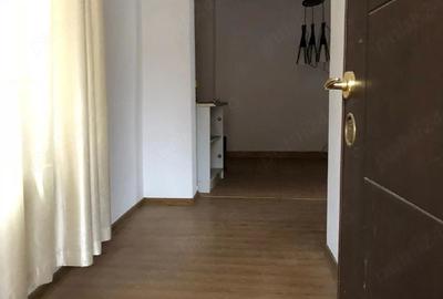 Casă cu 3 camere cu Teren 150 Mp în Central