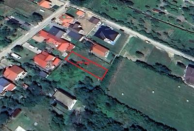 Teren de 450 mp, în Sadu
