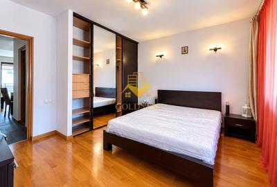 Apartament cu 3 camere semidecomandat, mobilat în Andrei Mureșanu
