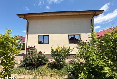 Casă cu 5 camere cu Teren 725 Mp în Ghindeni - 4