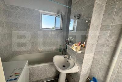 Apartament cu 3 camere decomandat, mobilat în Rovine - 4