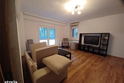Apartament cu 2 camere decomandat, mobilat în Decebal