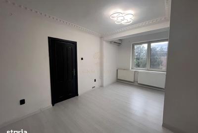 Casă cu 9 camere cu Teren 210 Mp în Parcul Carol