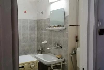 Garsonieră semidecomandată în Burdea