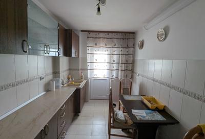 Apartament cu 3 camere decomandat în Independenței - 7