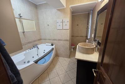 Apartament cu 3 camere decomandat în Centru Civic - 5