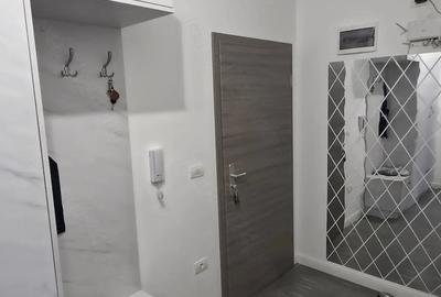 Apartament cu 3 camere decomandat, mobilat în Chișoda