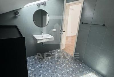 Birou, de 45 mp, în Central - 3