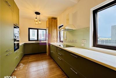 Casă cu 4 camere cu Teren 190 Mp în Central