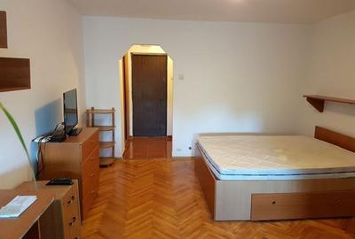 Garsonieră semidecomandată, mobilată în Balta Albă - 4