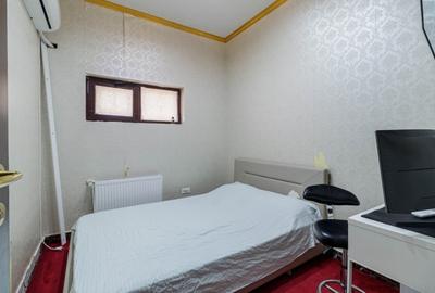 Casă individuală cu 11 camere cu Canalizare în Obor - 15