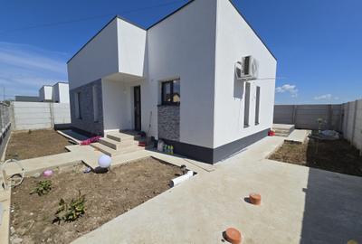 Casă individuală cu 3 camere cu Teren 280 Mp în Berceni - 3