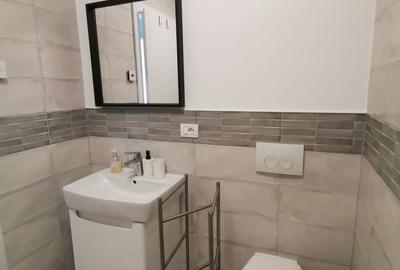 Apartament cu 2 camere decomandat în Exterior Vest