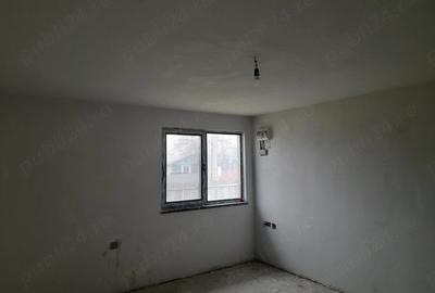 Casă cu 1 camere cu Teren 1055 Mp în Tufești - 2