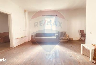 Casă cu 2 camere cu Teren 2255 Mp în Târnava - 5