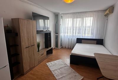Garsonieră decomandată în Podu Roș - 1