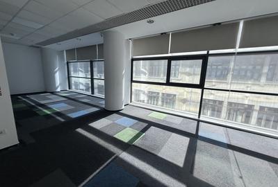 Birou, de 85 mp, în Universitate - 3