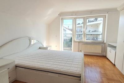 Casă cu 4 camere cu Teren 250 Mp în Calea Dumbrăvii - 1