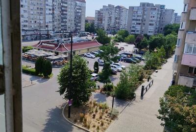 Garsonieră semidecomandată în Nufărul