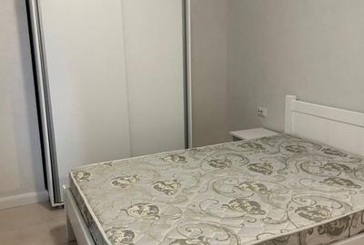 Apartament cu 2 camere decomandat în Exterior Vest