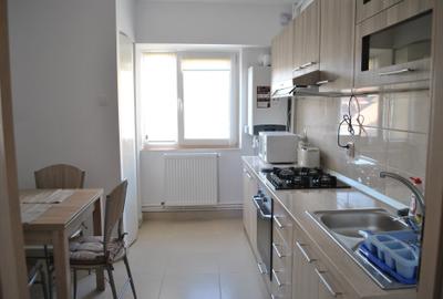 Apartament cu 2 camere decomandat, mobilat în Dacia - 1