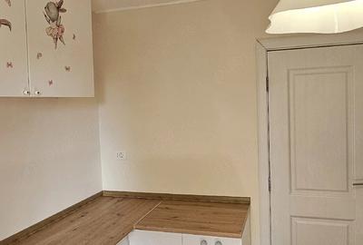 Apartament cu 2 camere semidecomandat în Tipografilor