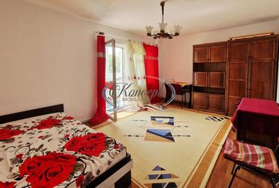 Apartament cu 3 camere decomandat, mobilat în Zorilor