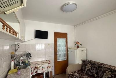 Apartament cu 2 camere decomandat în Central - 1