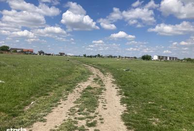 Teren de 1400 mp, în Central