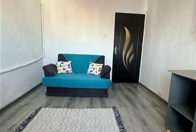 Apartament cu 3 camere decomandat, mobilat în Tomis III - 18