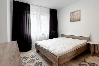 Apartament cu 2 camere decomandat, mobilat în Tractorul - 5