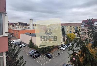 Apartament cu 2 camere semidecomandat în Vasile Aaron