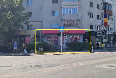 Spațiu comercial, de 121 mp, în Central - 3