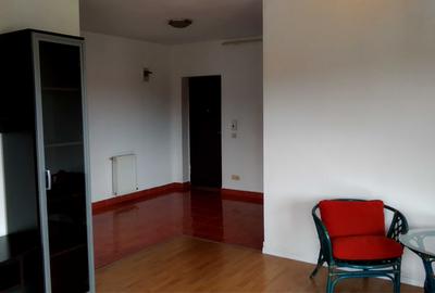 Garsonieră decomandată în Central - 5