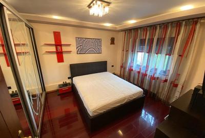 Apartament cu 3 camere decomandat în Central - 2