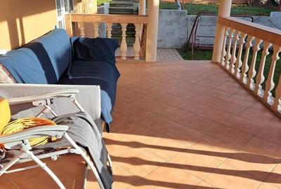 Casă cu 3 camere în Oncea - 1