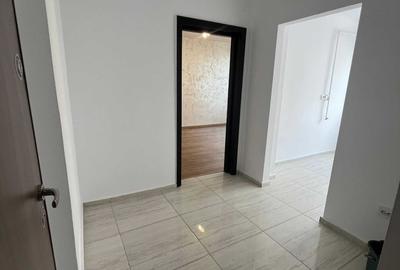 Apartament cu 2 camere semidecomandat în Independenței - 3