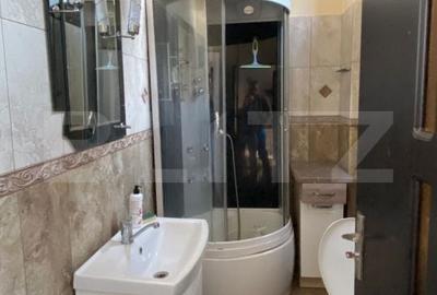 Casă cu 10 camere cu Teren 414 Mp în Cetate