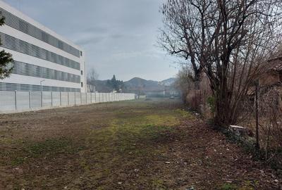 Teren de 2301 mp, în Ultracentral - 1