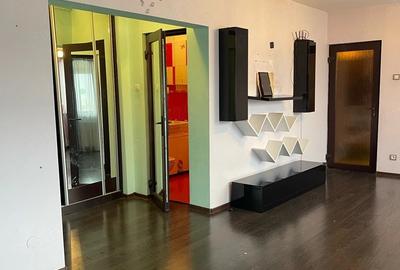 Apartament cu 3 camere semidecomandat în Turda - 3