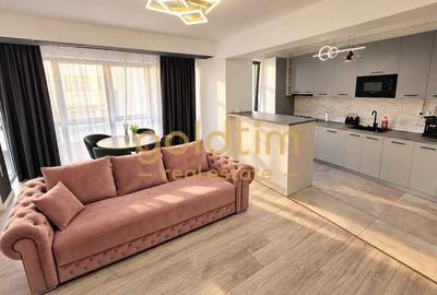 Apartament cu 3 camere semidecomandat, mobilat în Pipera