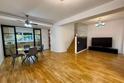 Casă cu 5 camere cu Canalizare în Pipera