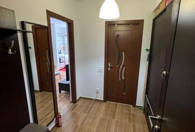 Garsonieră decomandată în Berceni