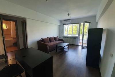 Apartament cu 2 camere semidecomandat, mobilat în Floreasca