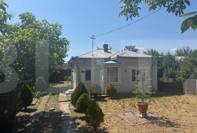 Casă individuală cu 2 camere cu Canalizare în Bucecea