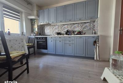 Apartament cu 3 camere în Central - 1